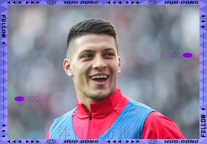 记者:除了阿莱 约维奇也是拜仁考虑的引援人选